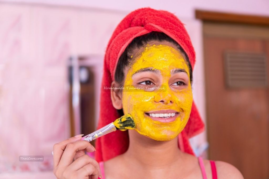 Homemade Turmeric Face Mask (1) Homemade Turmeric Face Mask